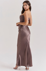 Nylaen ™ | Strapless pleated maxi dress