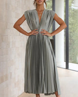 Alexis - Elegant Midi Dress